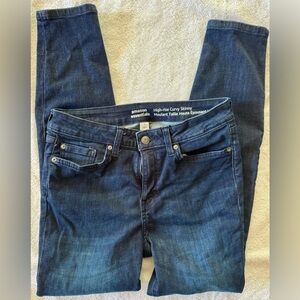 Amazon Essentials Skinny Jeans for Women, High Waist, Stretchy Denim